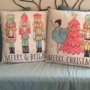 Pillows -Item 2- Set of two Nutcracker Pillows